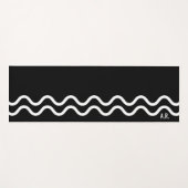Bold Black Modern Minimal Wavy Lines With Initials Yogamat (Voorkant (horizontaal))