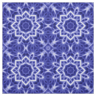 Bold Blue White Ggloing Mandala Pattern Print Stof