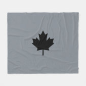 Bold Canadian Black Maple Leaf Fleece Deken (Voorkant (Horizontaal))