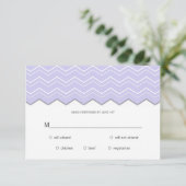 Bold Chevron Lavender Paarse RSVP Kaartje (Staand voorkant)