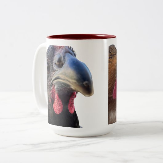 Bold Chicken Mug - Hens Looking At You!  (Devant gauche)