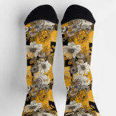 Bold Golden Floral Sokken – Custom Artistic Design (Top)