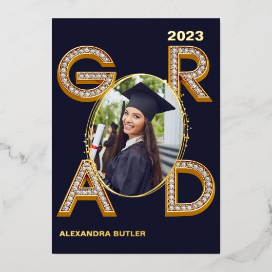 Bold Modern Navy Photo Class of 2023 Afstuderen Folie Uitnodiging (Voorkant)
