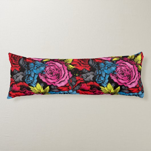 Bold Punk Blooms Floral Body Pillow Lichaamskussen (Voorkant)