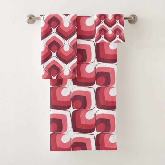 Bold Retro Modern Motif in Pinks Bad Handdoek (Insitu)