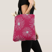 Bold Retro Sunburst Pattern in Deep Pink and White Draagtas (Dichtbij)