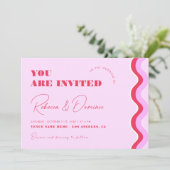Bold Retro Wavy Curvy Stripes Pink and Red Wedding Kaart (Staand voorkant)