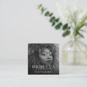 Bold Script Typografie Fotografie Qr Code Fotograf Vierkante Visitekaartje (Staand voorkant)