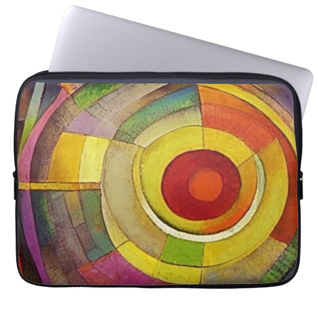 Bold Spiral Laptop Sleeve – Retro Vibes voor onder (Voorkant)