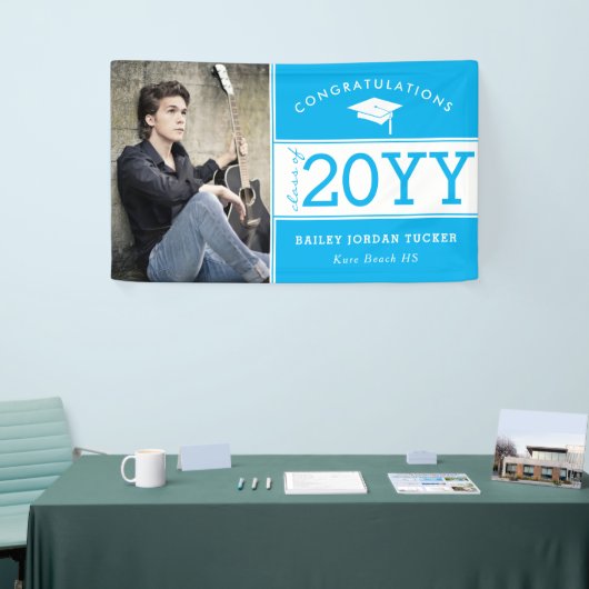 Bold Sporty Sky Blue Photo Afstuderen Spandoek (Beurs)