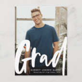 Bold trendy afstudeerder afstuderen nodigt briefka uitnodiging briefkaart (Voorkant)