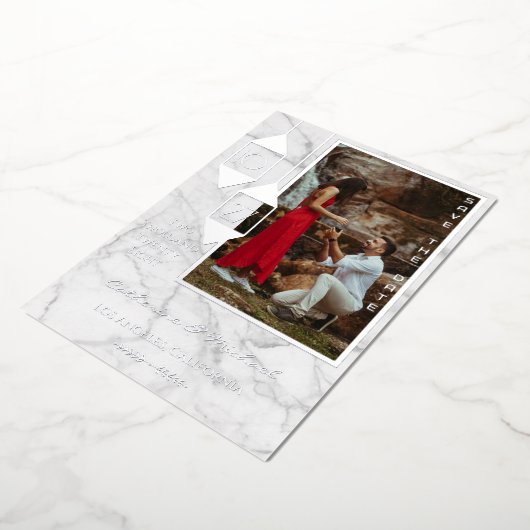 Bold Typography White Marble Photo Minimal Folie Uitnodiging (Gedraaid)