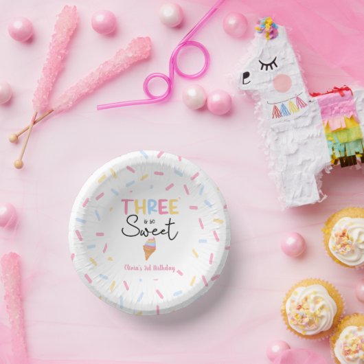 Bols En Carton Trois est tellement sucré crème glacée 3e fête d'a (Fête)