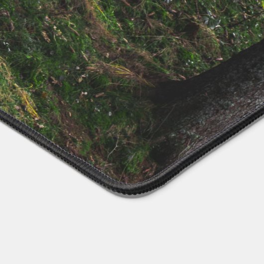 Bomen en groene mos bureaumat (Hoek)