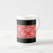 Bone China Red & White Swirl Mok (Voorkant rechts)