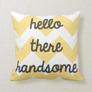 Bonjour là coussin beau