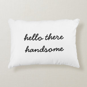 Bonjour là coussin beau