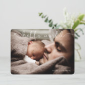 Bonjour tout le monde mignon et doux faire-part bé (Debout devant)