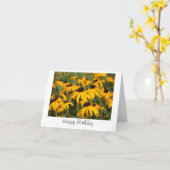 Bonne carte blanche d'anniversaire (Fleur jaune)
