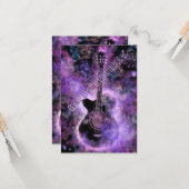 Bonne carte d'anniversaire avec conception de guit (Devant/Arrière en situation)