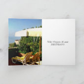 Bonne carte d'anniversaire avec vue pittoresque su (Intérieur)