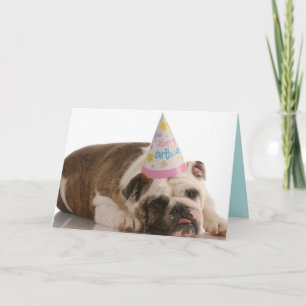 Bonne carte de chien taureau d'anniversaire