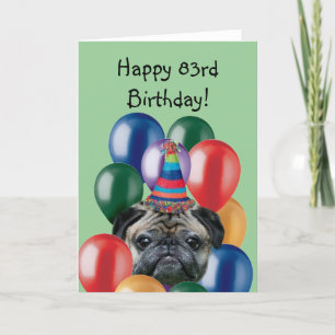 Bonne carte de voeux pour le carlin d'anniversaire