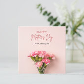 Bonne fête des mères avec carte de voeux aux fleur (Debout devant)