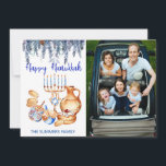 Bonne Hanoukka Modèle photo Menorah Pine Drop<br><div class="desc">Cette conception peut être personnalisée dans la zone fournie en modifiant la photo et/ou le texte. Vous pouvez également le customiser en cliquant sur Personnaliser ce Modèle, puis en choisissant l'option cliquer pour customiser et supprimer ou modifier la couleur de l'arrière - plan, ajouter du texte, modifier la couleur ou...</div>