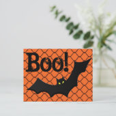Boo. Bat & Chain Link Halloween Briefkaart (Staand voorkant)