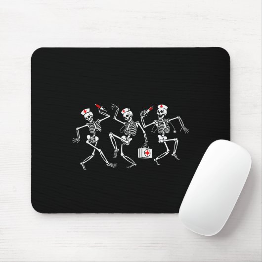 Boo Boo Crew Funny Dancing Skeleton Nurse Squad Ha Muismat (Met muis)