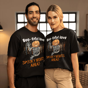 Boo-tiful Love: uniek koppel Halloween T-shirt