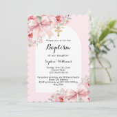Boog roze bloemen boog goud kruis script doop kaart (Staand voorkant)