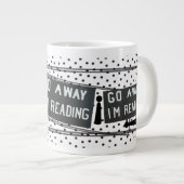 book lovers black and white mug with saying (Devant droit)