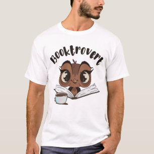 Booktrovert uil met boek en koffie t-shirt