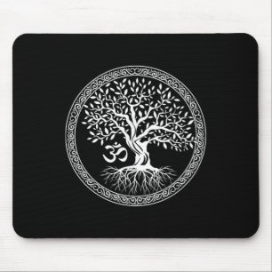 Boom Des Levens Met Om Symbool Yoga Zen Meditatie  Muismat