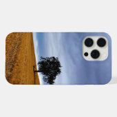 Boom in een tarweveld iPhone hoesje (Achterkant horizontaal)