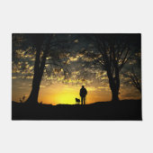 Boom Silhouette van Man en hond op zonsondergang Deurmat (Voorkant)