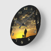 Boom Silhouette van Man en hond op zonsondergang Ronde Klok (Hoek)