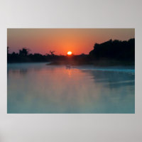 Boot bij zonsopgang op de rivier
