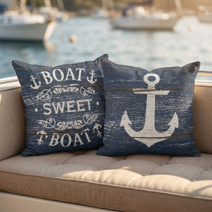Boot Sweet Boot Citaat En Anker Op Blauwe Houtnerf Buitenkussen
