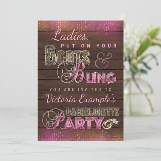Boots et Bling Bachelorette Party Invitations (Debout devant)