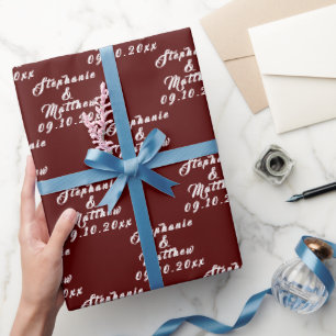 Bordeaux Elegante Bruid en Bruidegom Namen Trouwen Cadeaupapier