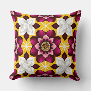 Bordeaux Gouden Bloem Medaillon Geometrisch Patroo Kussen