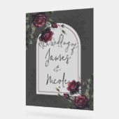 Bordeaux Red Roses Shadowy Grey Floral Mariage (Angle)
