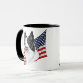 Border collie avec la tasse de drapeau (Devant gauche)