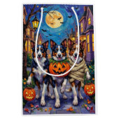Border Collie Honden Trick-or-Treating in Hallowee Medium Cadeauzakje (Voorkant)