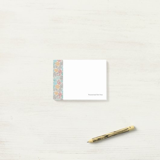 Borduurvormig fancy samengevoegd papier post-it® notes (Op bureau)