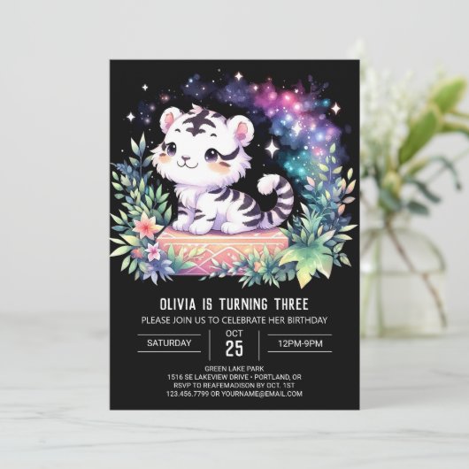 Bos Aandoenlijke Tijger Verjaardag Kaart (Staand voorkant)