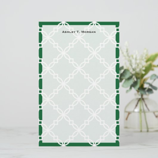 Bos Groen Wit Groot Fancy Quatrefoil Patroon Briefpapier (Staand voorkant)